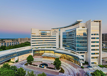 Far shot of Baylor Scott & White Charles A. Sammons Cancer Center – Dallas
